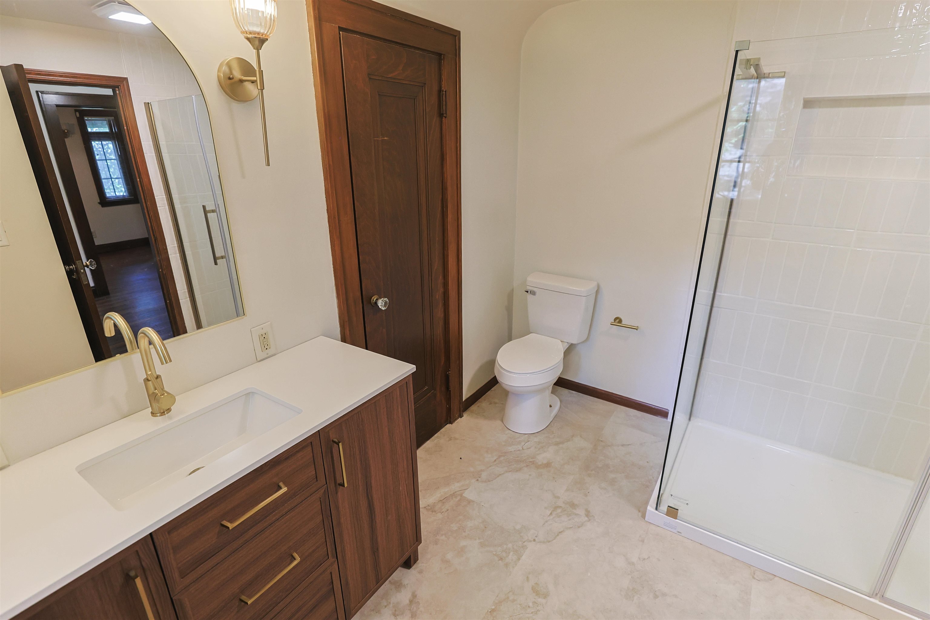1315 Sunnymede Avenue South Bend IN 46615
