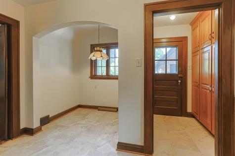 1315 Sunnymede Avenue South Bend IN 46615