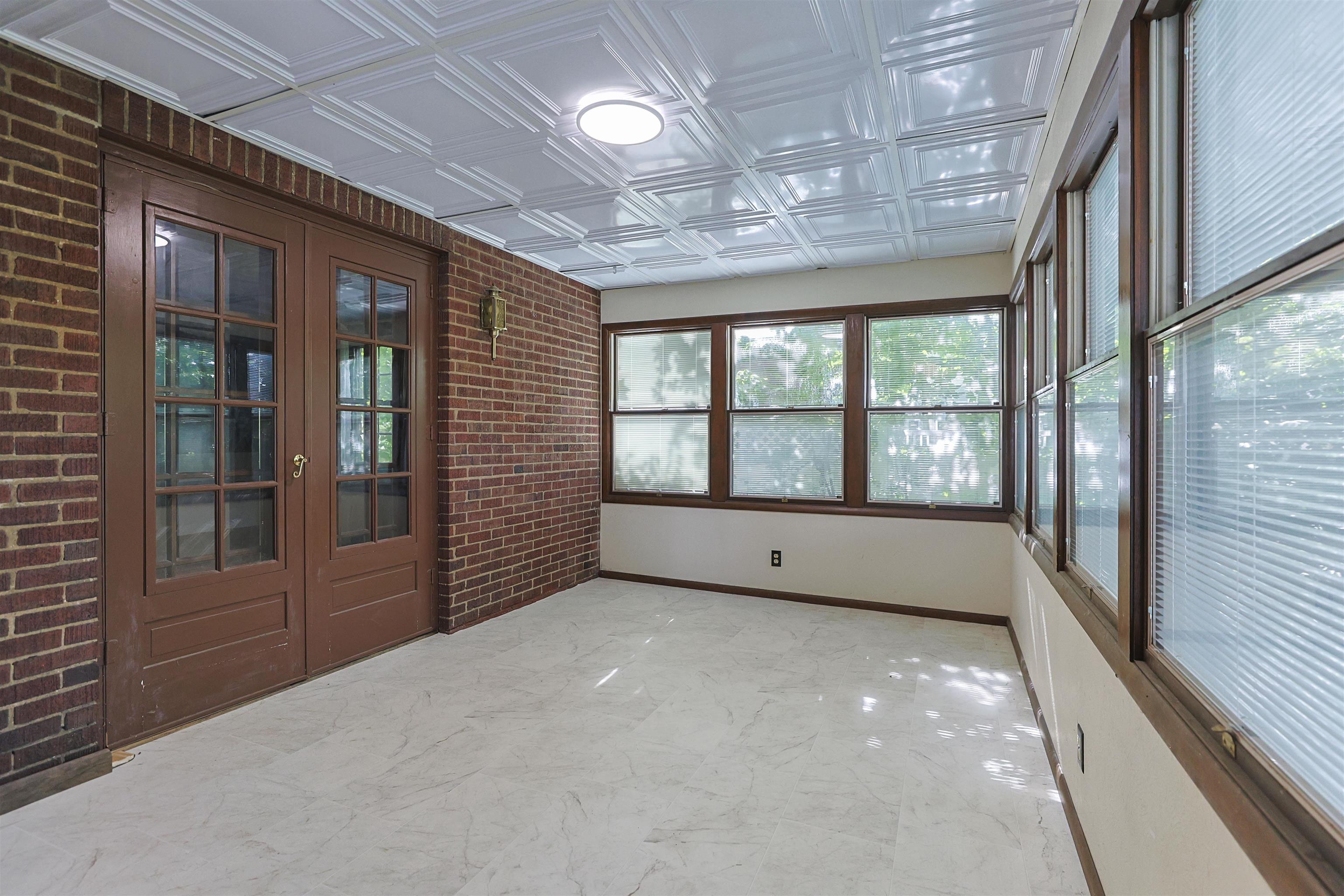1315 Sunnymede Avenue South Bend IN 46615