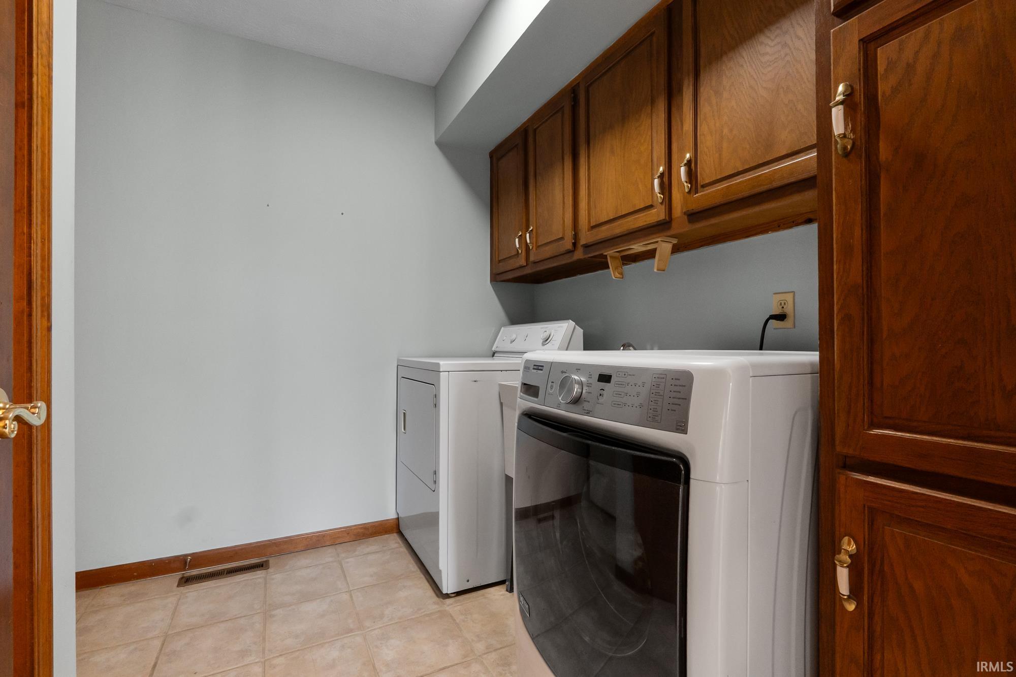 15730 Durham Way Granger IN 46530
