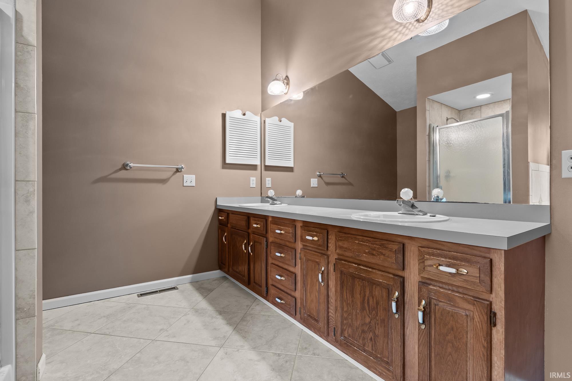 15730 Durham Way Granger IN 46530