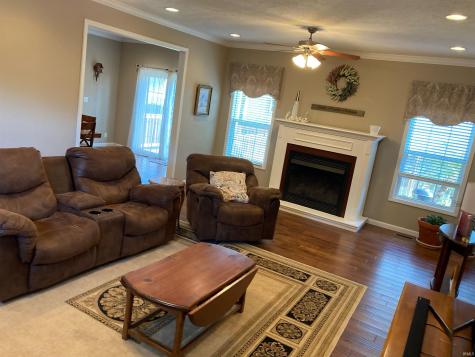 15343 Haiku Road Evansville IN 47725