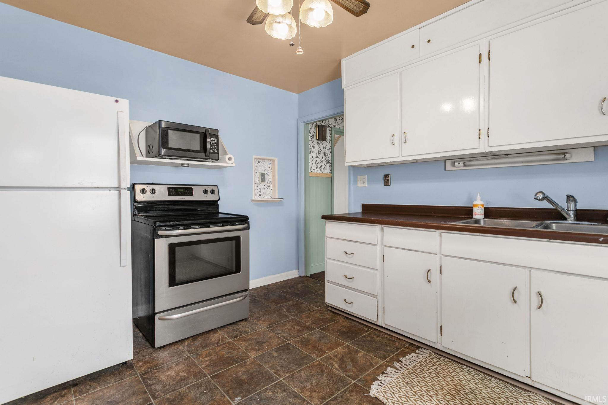 134 Village Way South Bend IN 46619