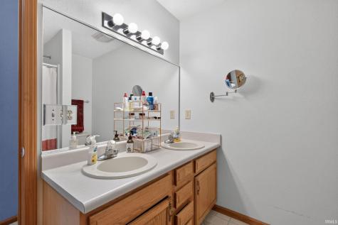 136 N Furlong Drive Lafayette IN 47905
