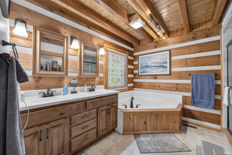 130 Pine Hills Drive Nashville IN 47448