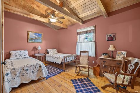 130 Pine Hills Drive Nashville IN 47448