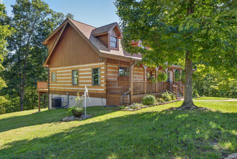 130 Pine Hills Drive Nashville IN 47448