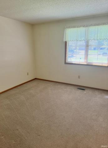 627 Bosuns Drive Fort Wayne IN 46819
