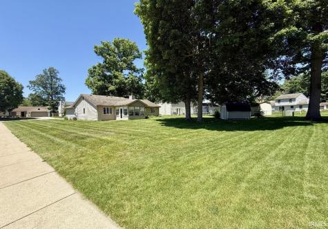 627 Bosuns Drive Fort Wayne IN 46819