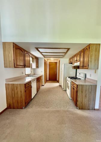 627 Bosuns Drive Fort Wayne IN 46819