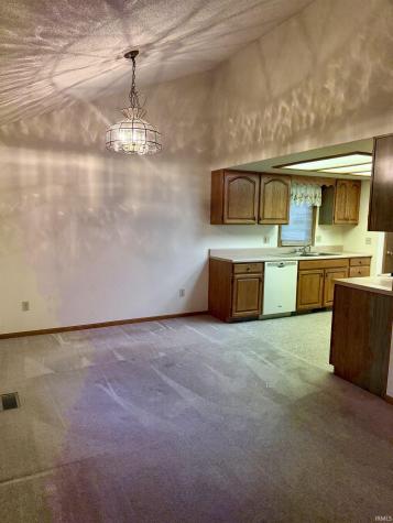 627 Bosuns Drive Fort Wayne IN 46819
