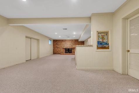 648 S Woodscrest Drive Bloomington IN 47401