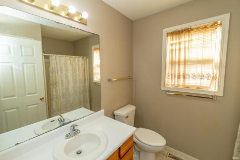 3208 Sand Wood Drive South Bend IN 46628