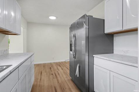 56266 Butternut Road South Bend IN 46619