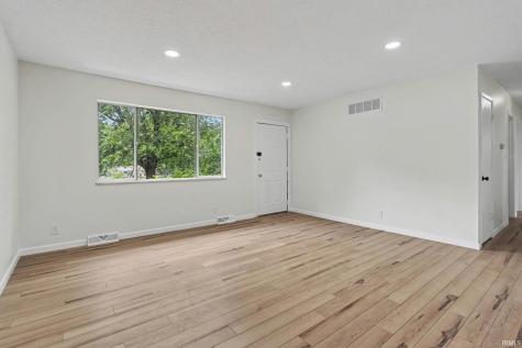 56266 Butternut Road South Bend IN 46619