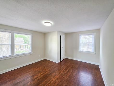 109 N Indiana Avenue Goshen IN 46526