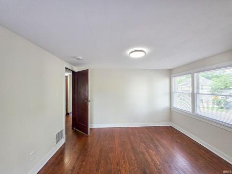109 N Indiana Avenue Goshen IN 46526