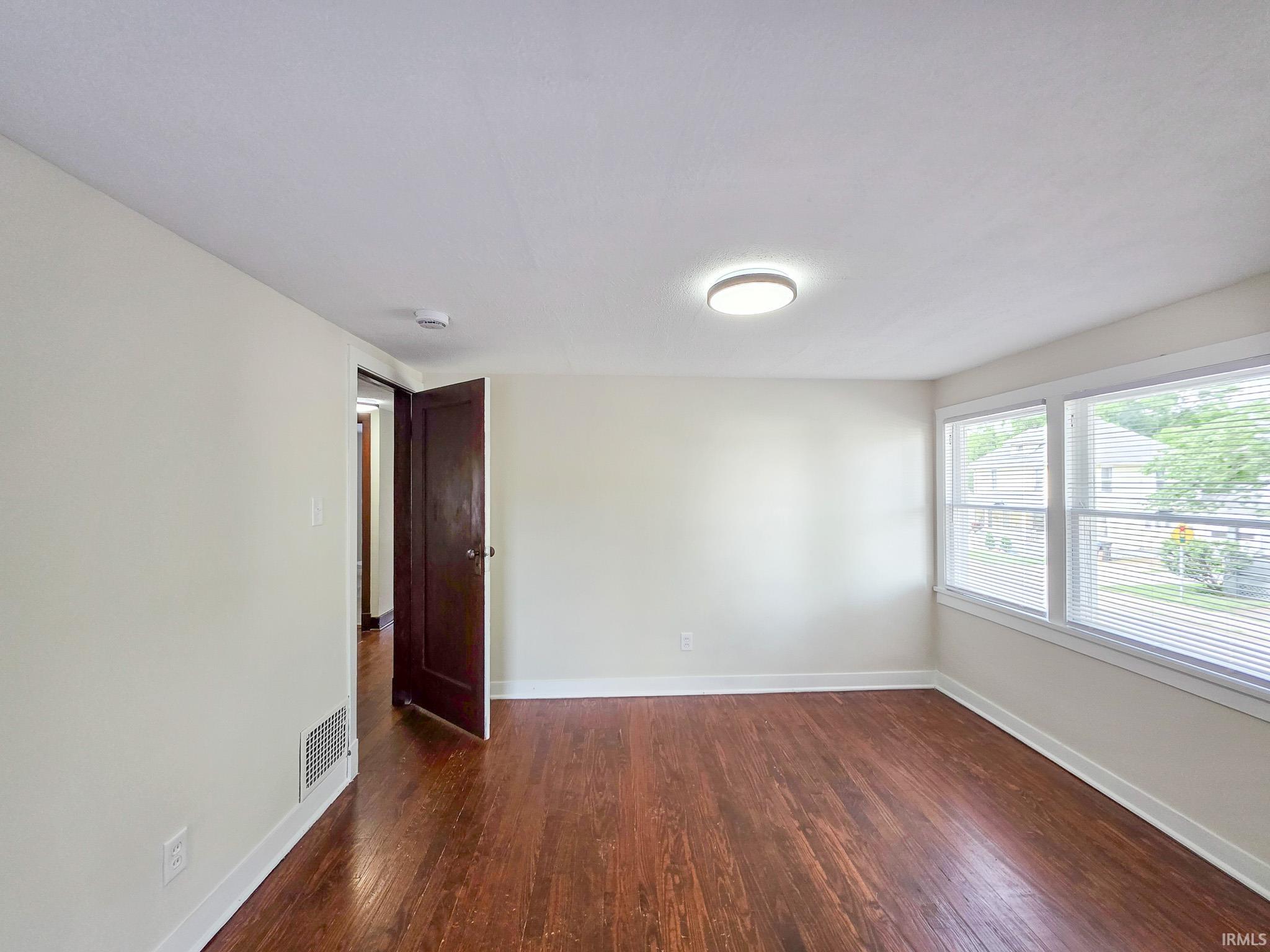 109 N Indiana Avenue Goshen IN 46526