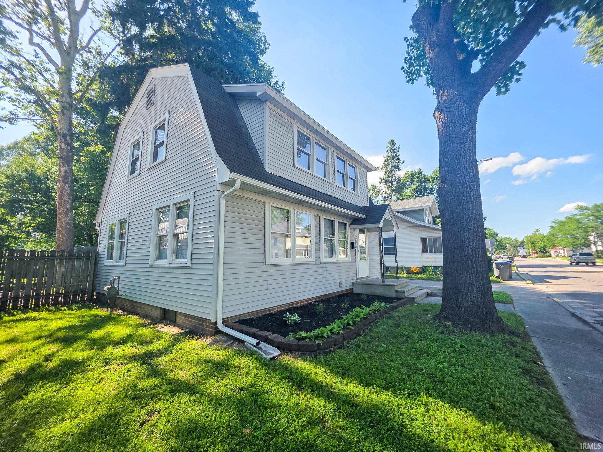 109 N Indiana Avenue Goshen IN 46526