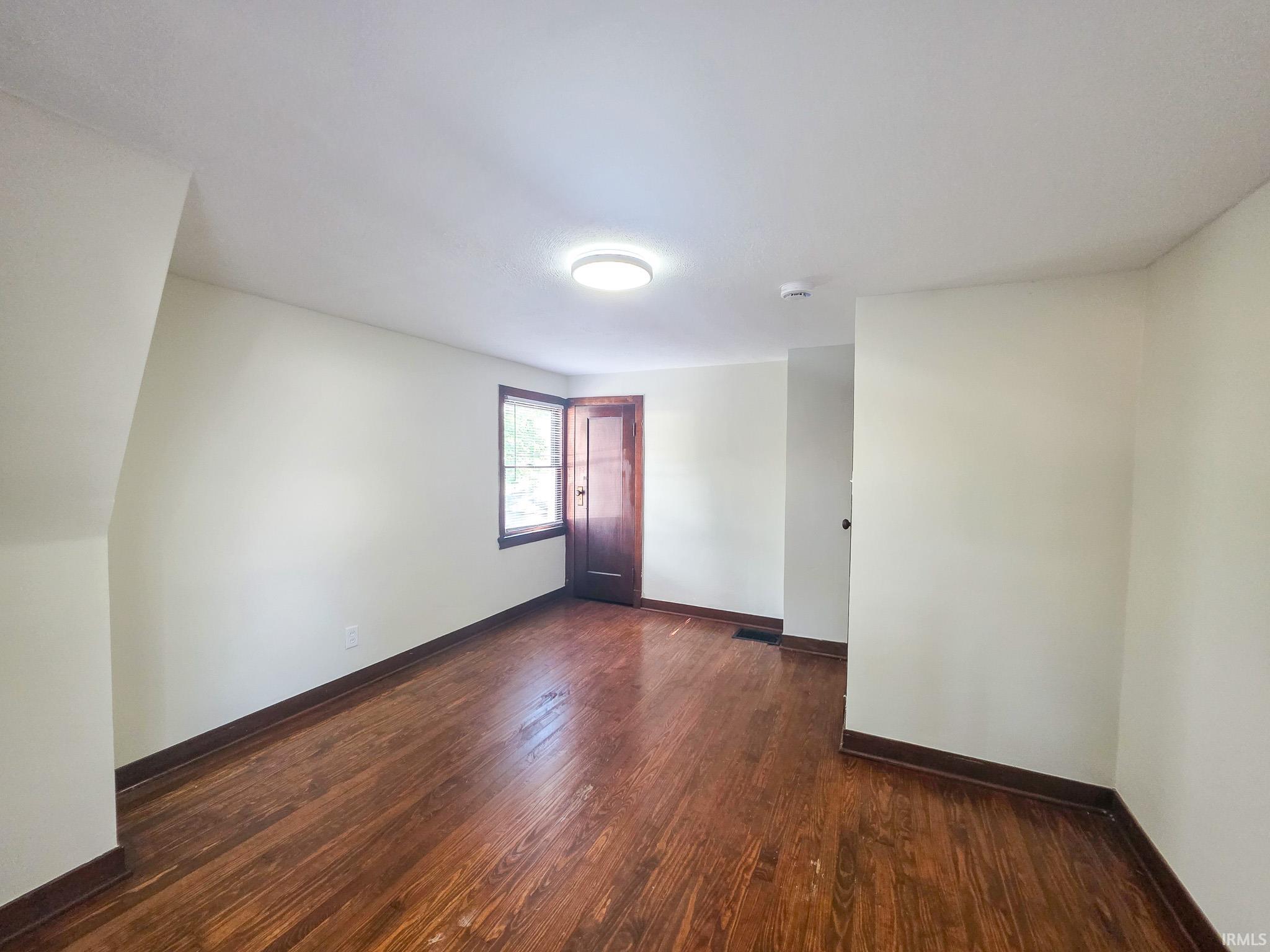 109 N Indiana Avenue Goshen IN 46526