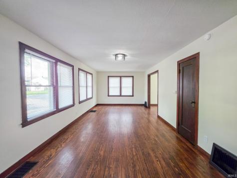 109 N Indiana Avenue Goshen IN 46526