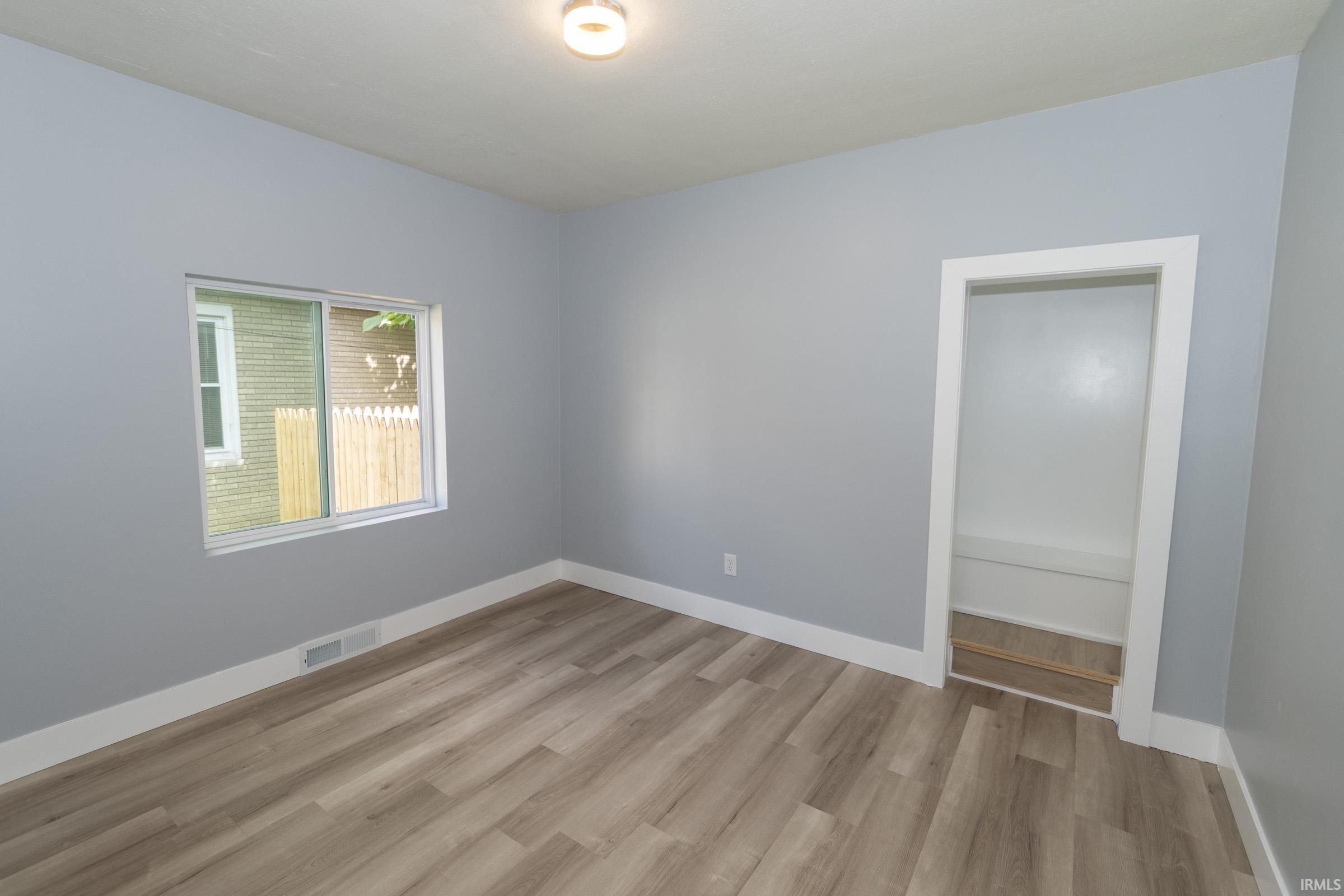 1322 Johnson Street South Bend IN 46628