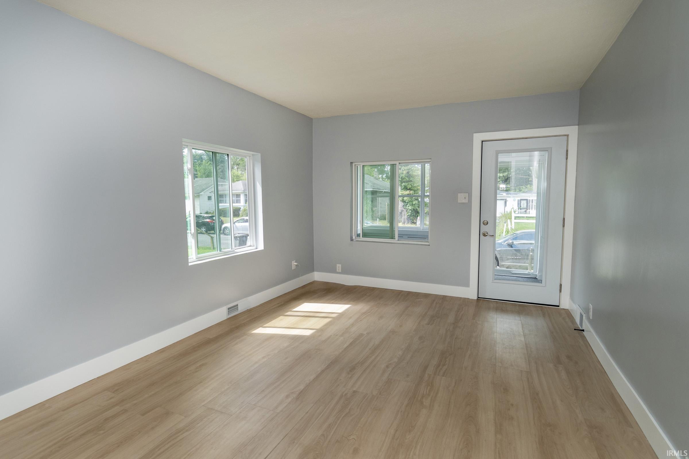 1322 Johnson Street South Bend IN 46628