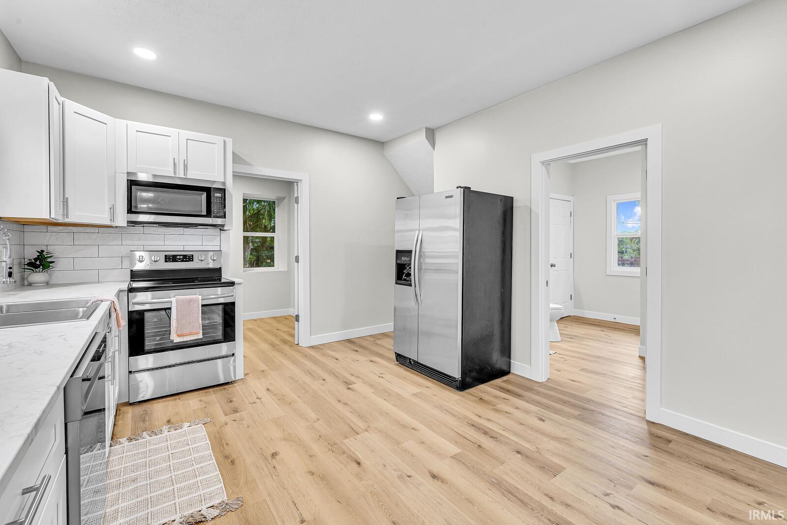2422 Kenwood Avenue South Bend IN 46628