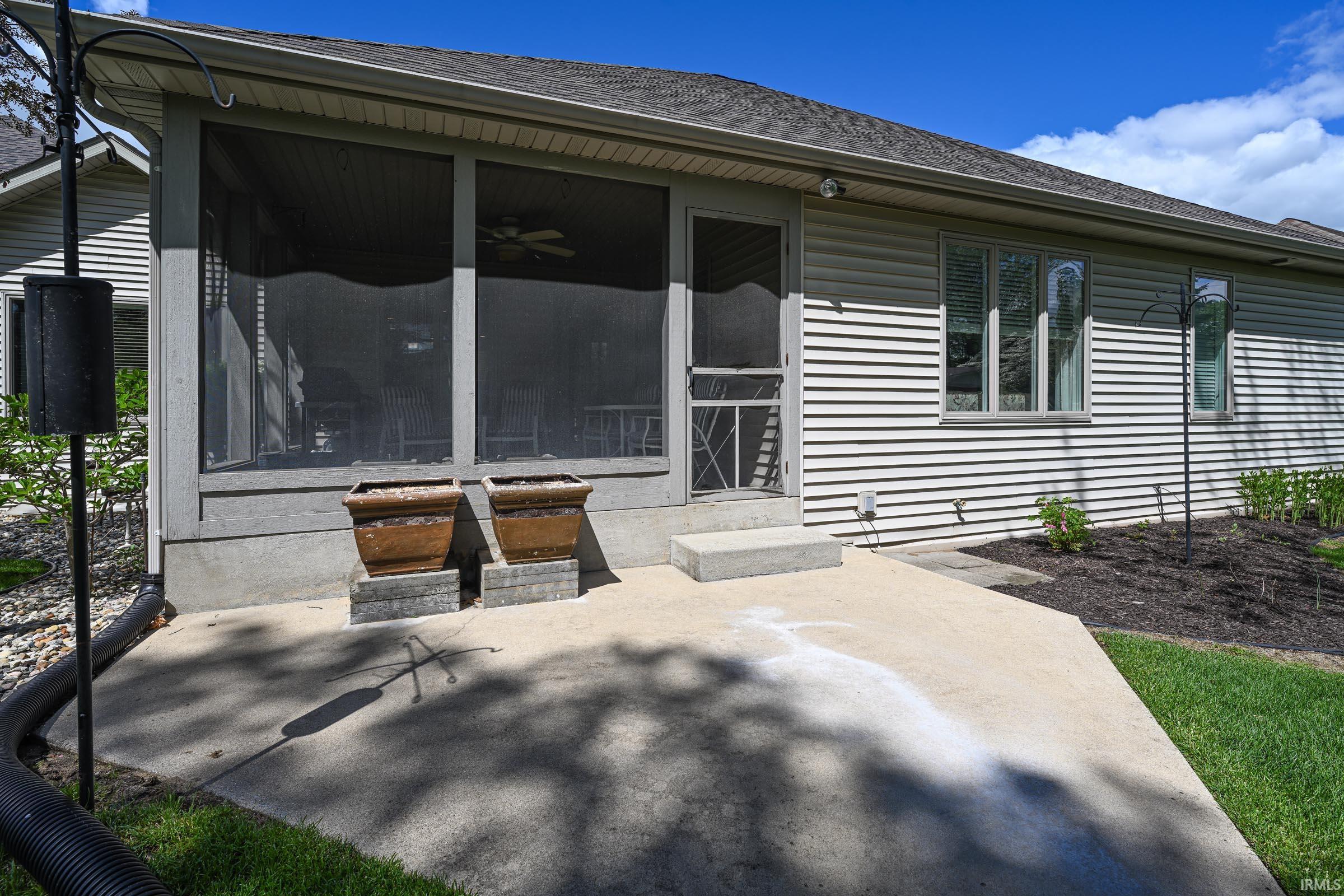 1642 Cobblestone Boulevard Elkhart IN 46514