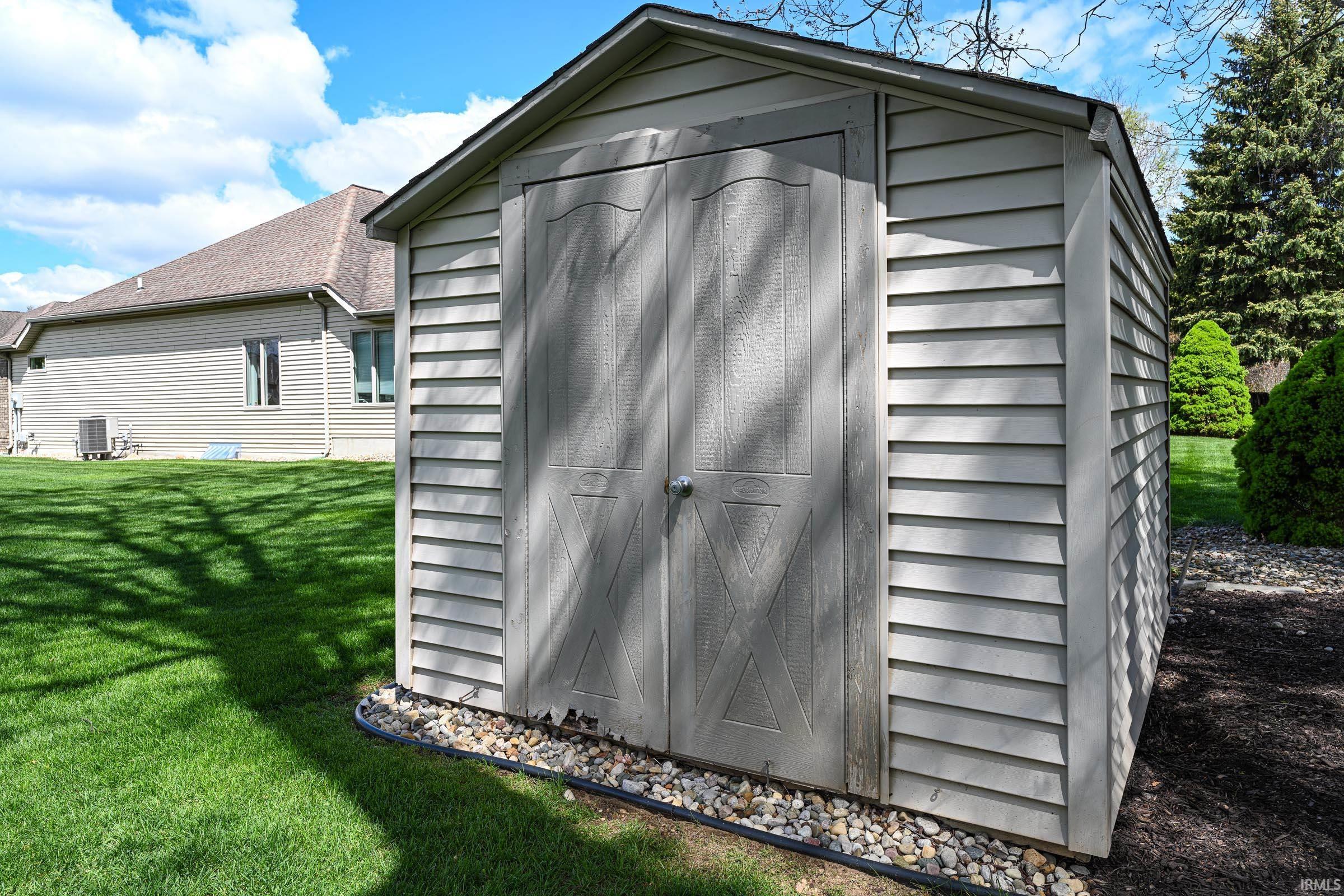 1642 Cobblestone Boulevard Elkhart IN 46514