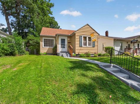 2315 Kenwood Avenue Fort Wayne IN 46805