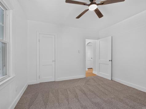 2315 Kenwood Avenue Fort Wayne IN 46805