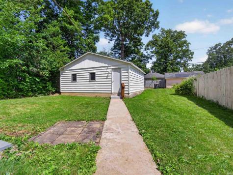 2315 Kenwood Avenue Fort Wayne IN 46805