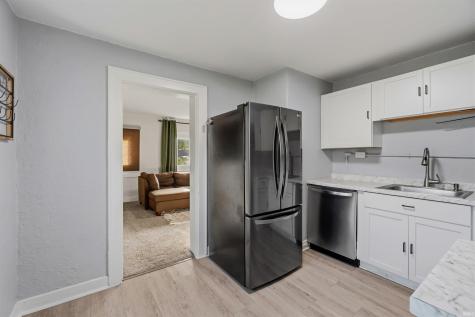 113 S 12th Street Elwood IN 46036
