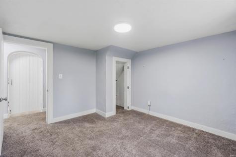 113 S 12th Street Elwood IN 46036