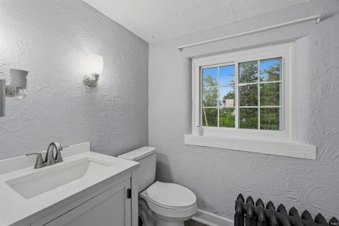 113 S 12th Street Elwood IN 46036