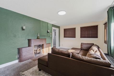 113 S 12th Street Elwood IN 46036