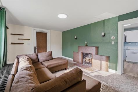 113 S 12th Street Elwood IN 46036