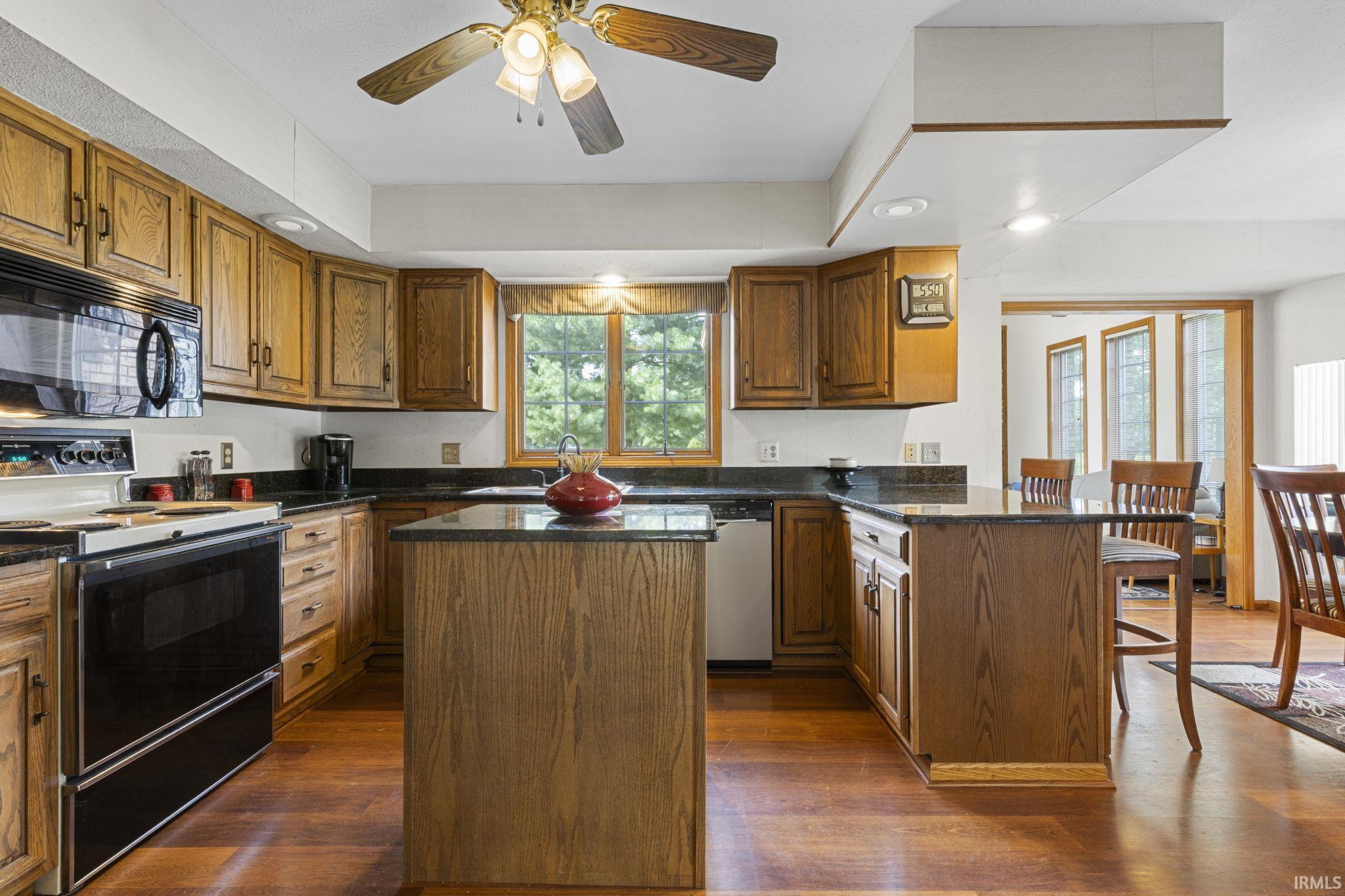 910 Foxbriar Lane Goshen IN 46526