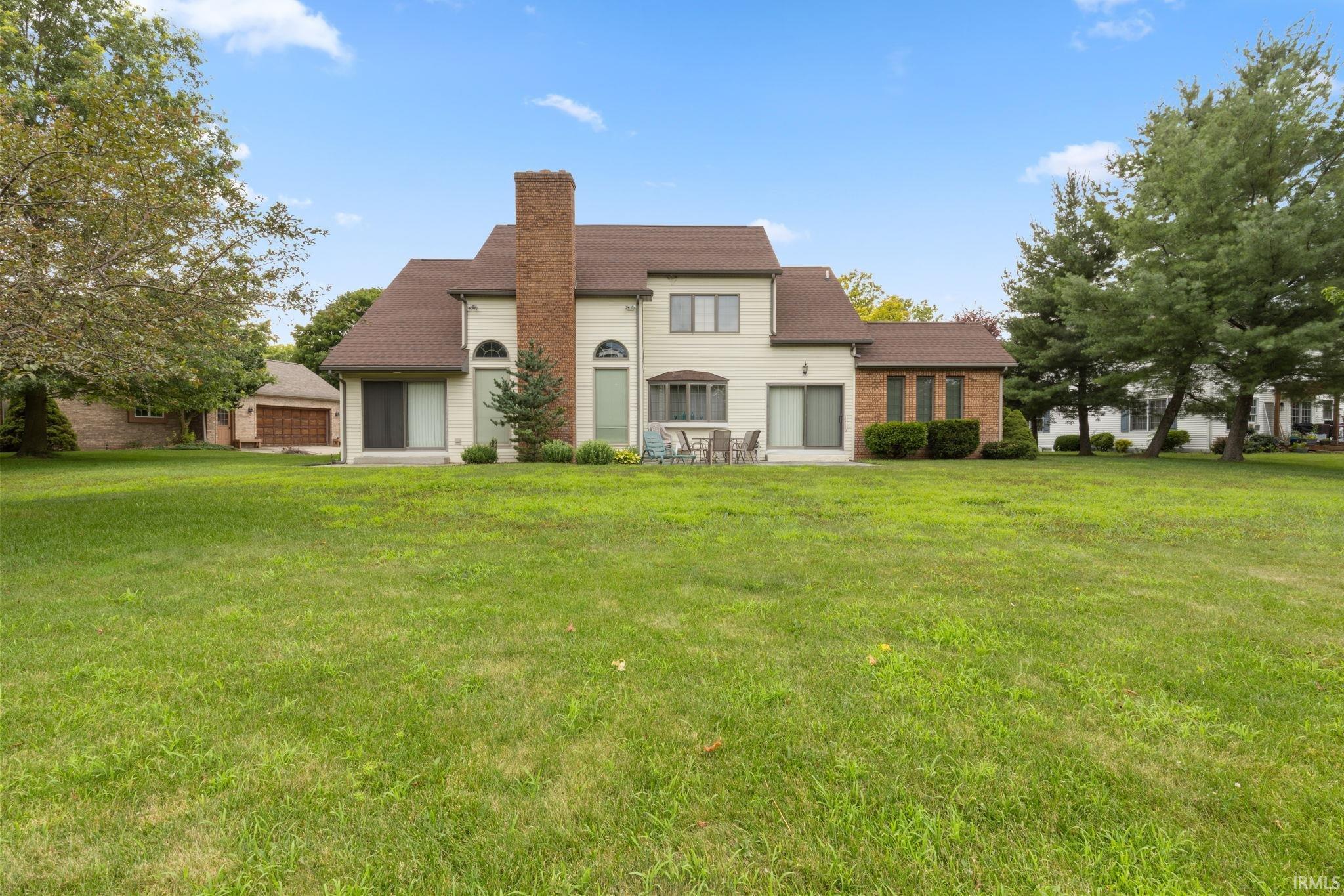 910 Foxbriar Lane Goshen IN 46526