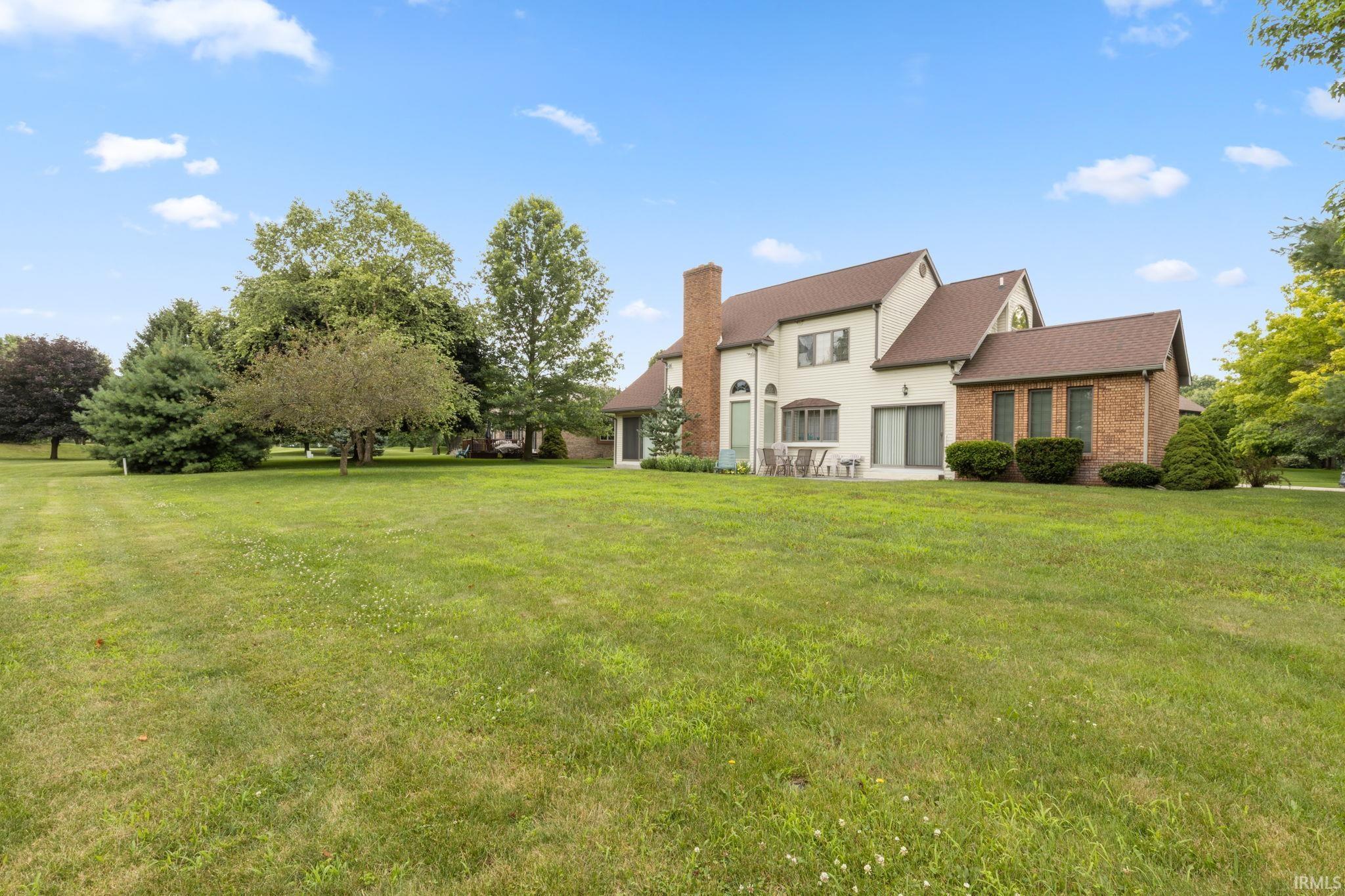 910 Foxbriar Lane Goshen IN 46526