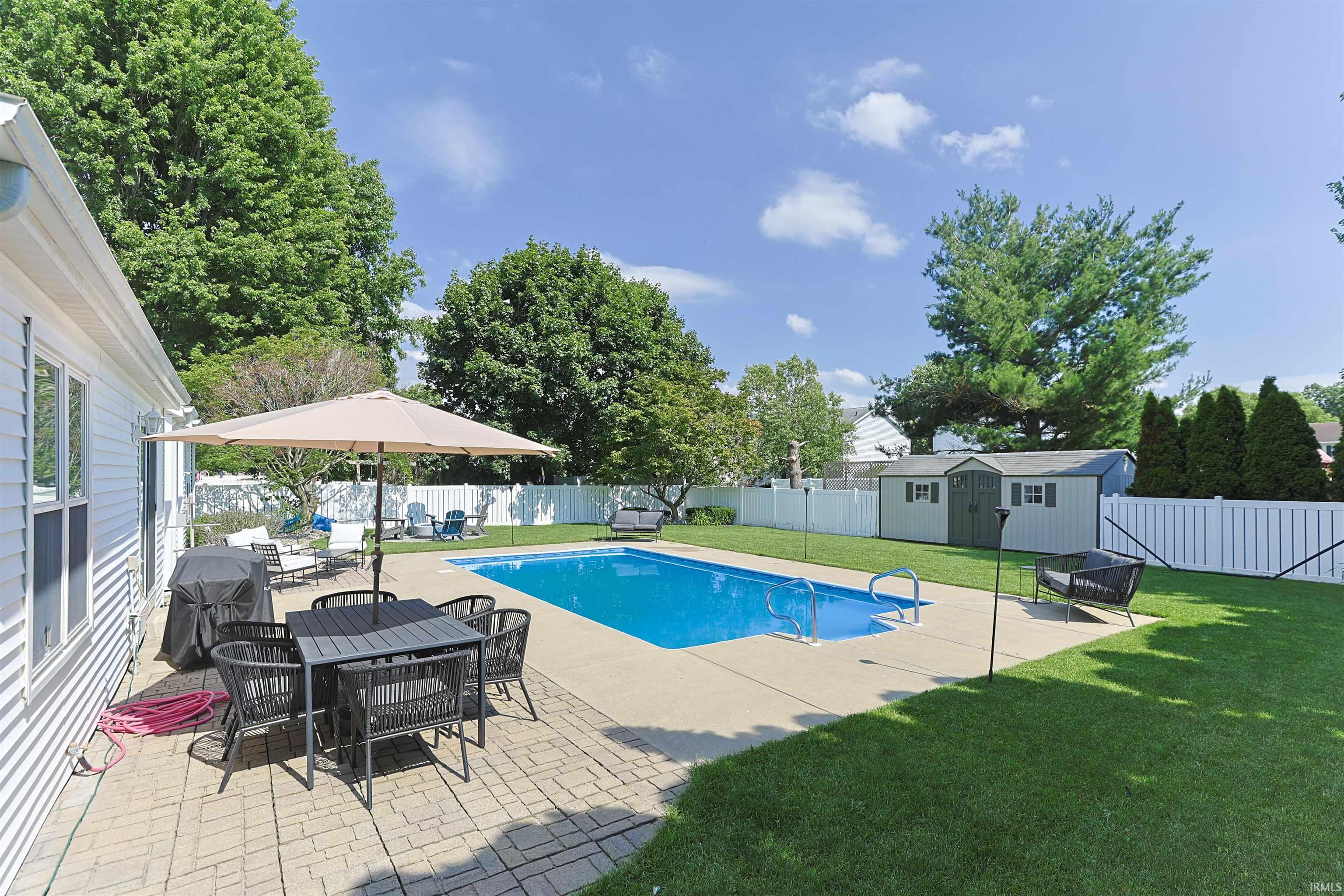 3935 Harrison Creek Court Mishawaka IN 46544