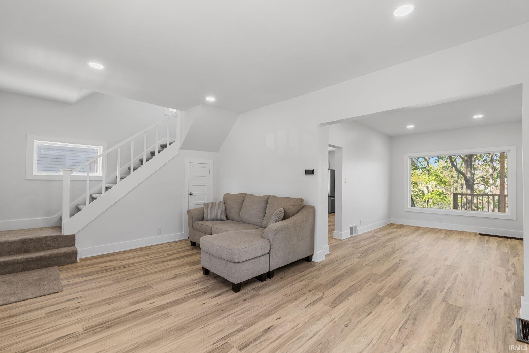 182 S Shore Drive Elkhart IN 46516