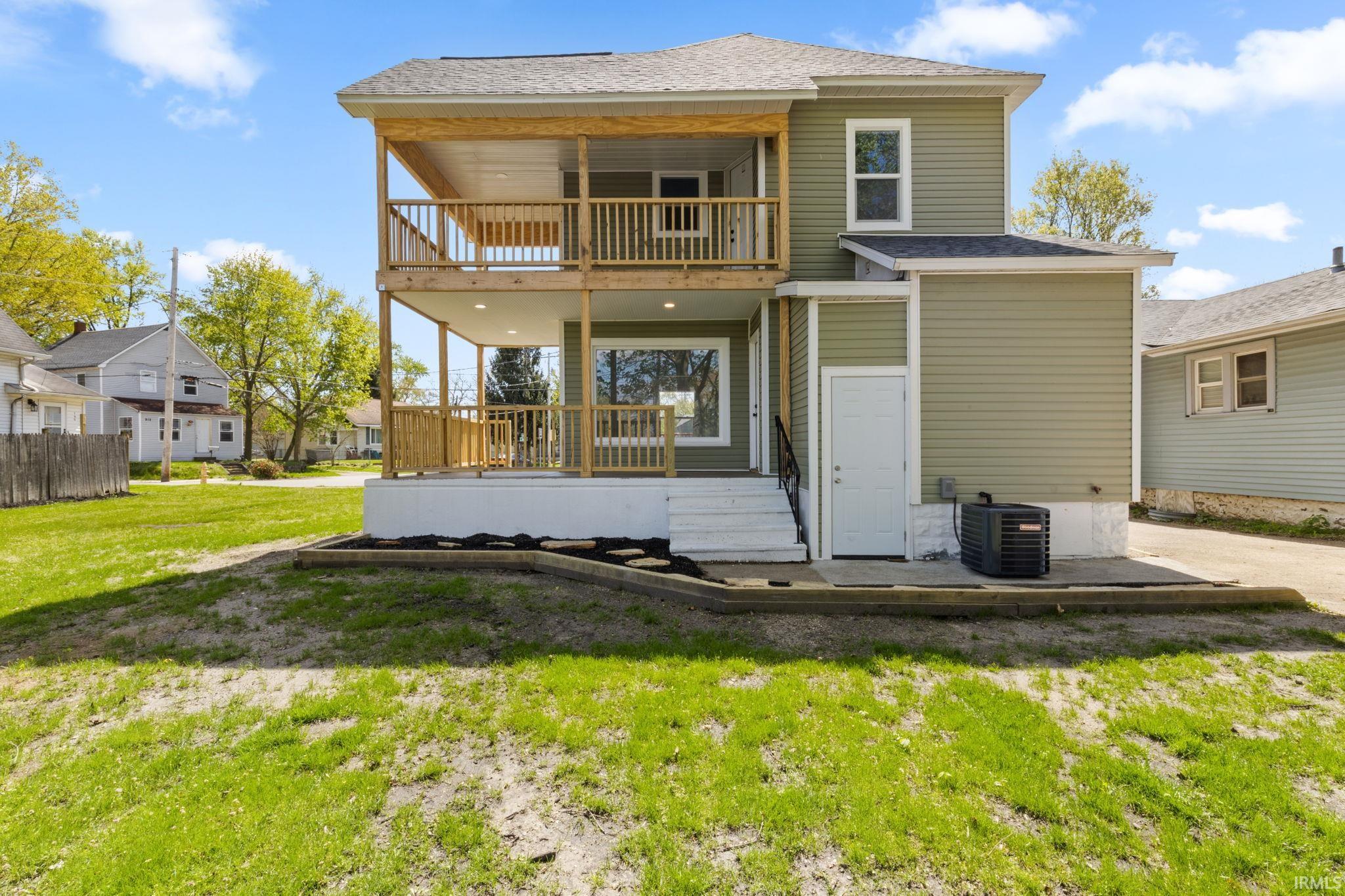 182 S Shore Drive Elkhart IN 46516