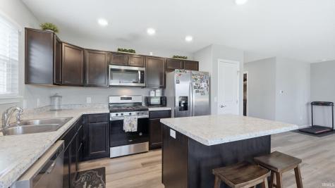 4876 Little Colorado Cove Fort Wayne IN 46808