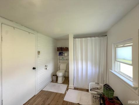 635 S Central Street Atlanta IN 46031