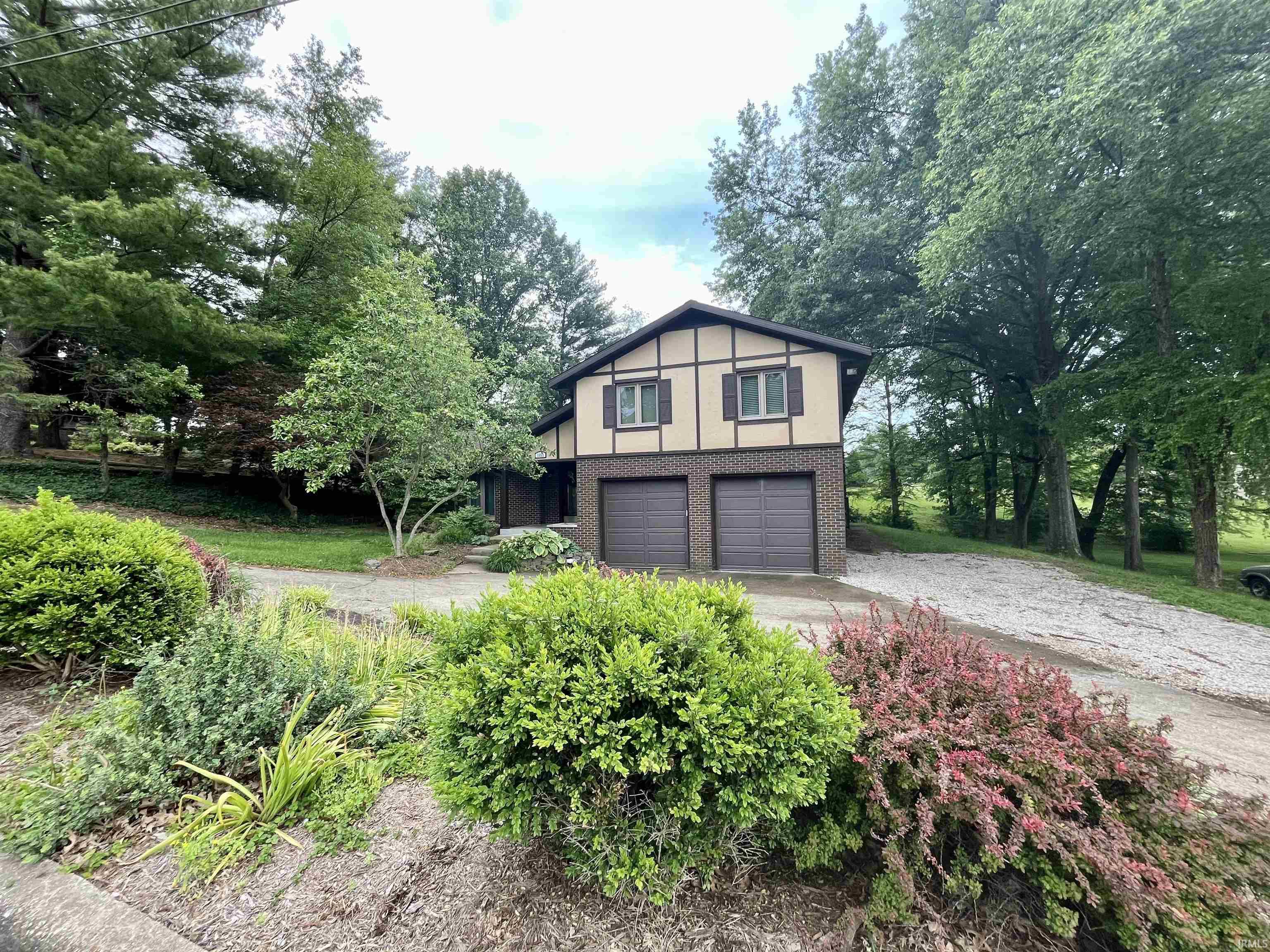 1153 W 13th Street Jasper IN 47546