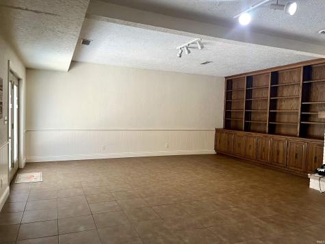 1153 W 13th Street Jasper IN 47546