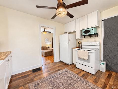 207 E 9th Street Jonesboro IN 46938