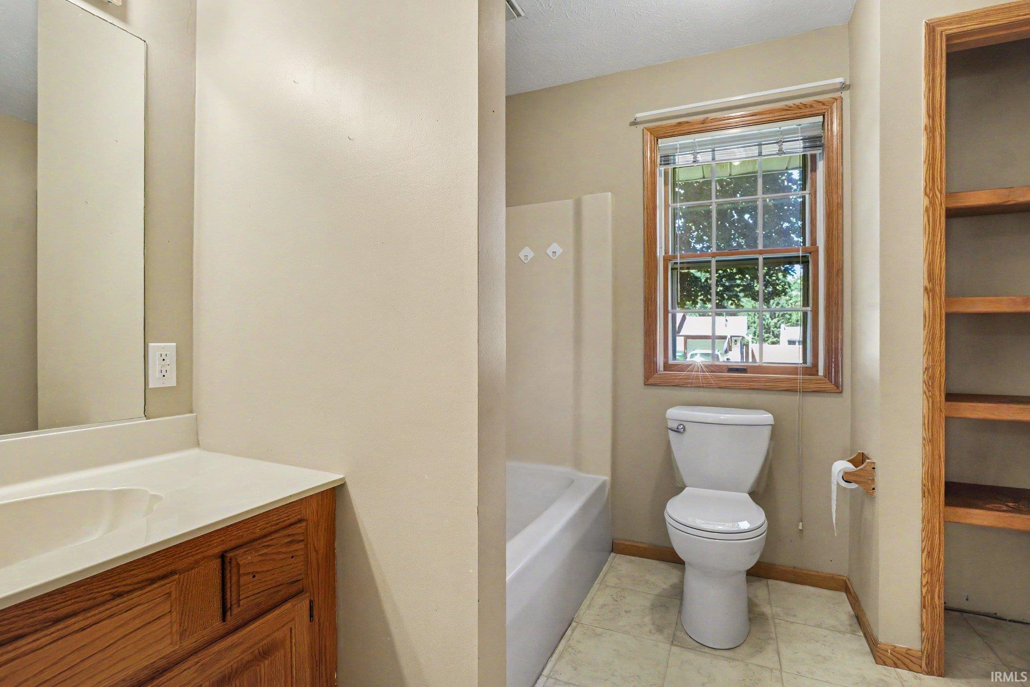 55864 Jefferson Knolls Drive Osceola IN 46561